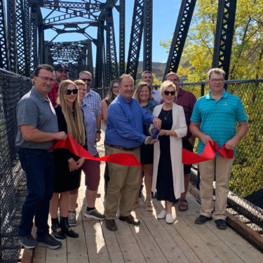 Members of the Kohut and Colberg family, Town of Drumheller employees and Rails to Trails committee members